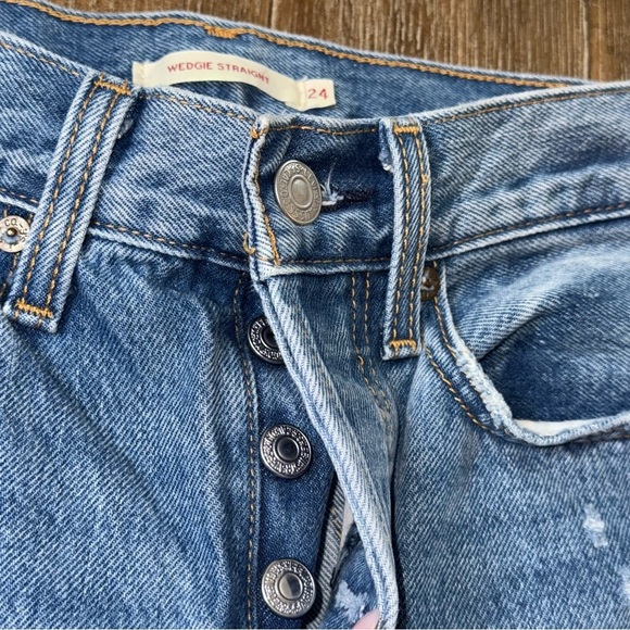 LEVI'S Premium Wedgie Straight Leg High Rise Blue Jeans Ankle distressed - Picture 9 of 13